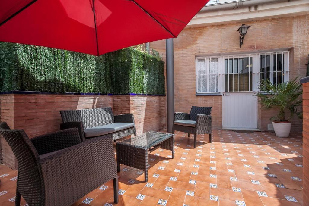 Gavidia Center Premium Suites, Free Parking Seville Luaran gambar