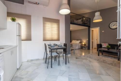 Gavidia Center Premium Suites, Free Parking Seville Luaran gambar